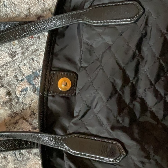 Large Prada Quilted Tote - Picture 5 of 10